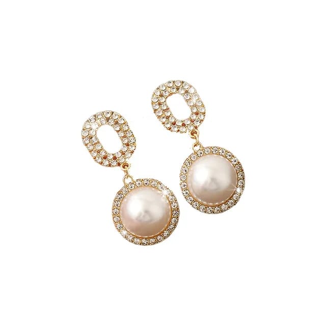 Yu Fashions Retro Elegant S925 Silver Needle Rhinestone Round Big Pearl Stud Korean Earrings for Women