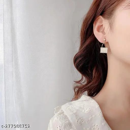 Yu Fashions Cute Handbag Shaped Pearl Cute High Fashion Korean Earrings Pair