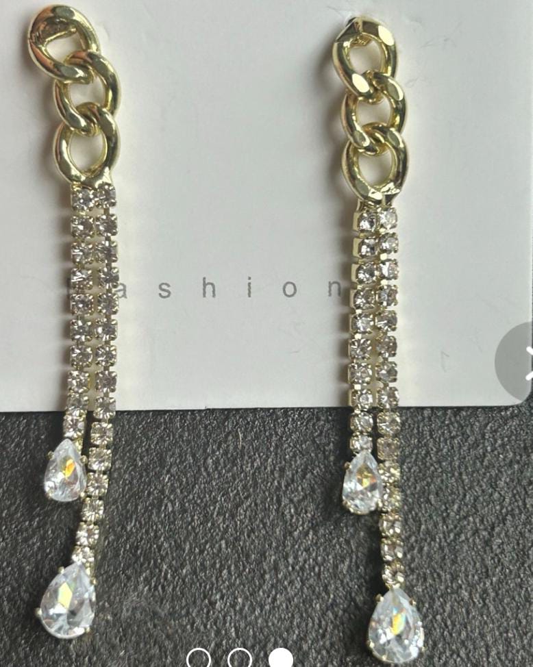 Yu Fashions Golden Tassel Chain Rhinestone High Fashion Korean Earrings pair