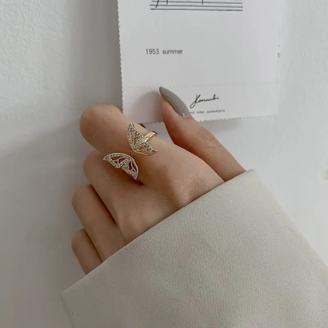 Yu Fashions Adjustable Butterfly High Fashion Rhinestone Korean Ring