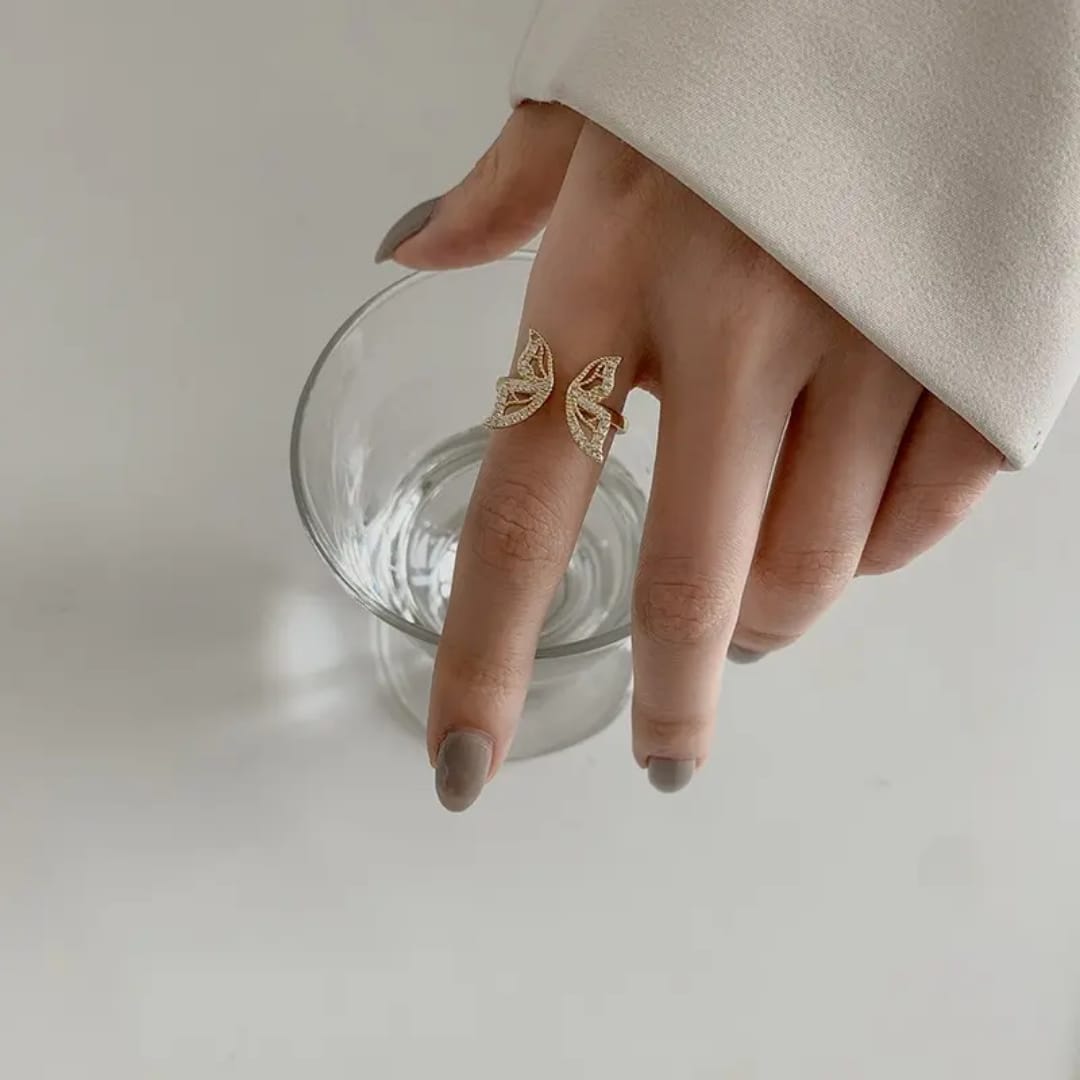 Yu Fashions Adjustable Butterfly High Fashion Rhinestone Korean Ring