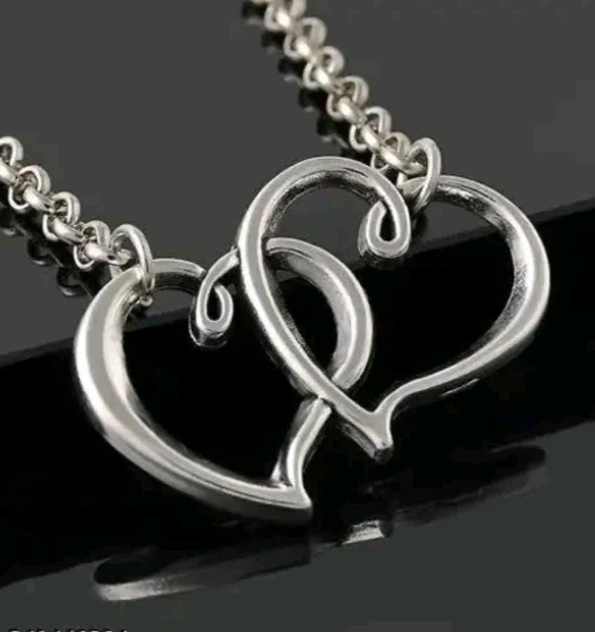 Yu Fashions Duel Heart Toggle Korean Bracelet
