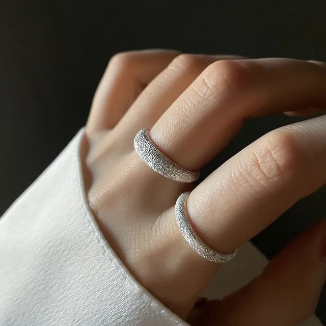Yu Fashions Shimmer Korean High Fashion Korean Ring Set of 2