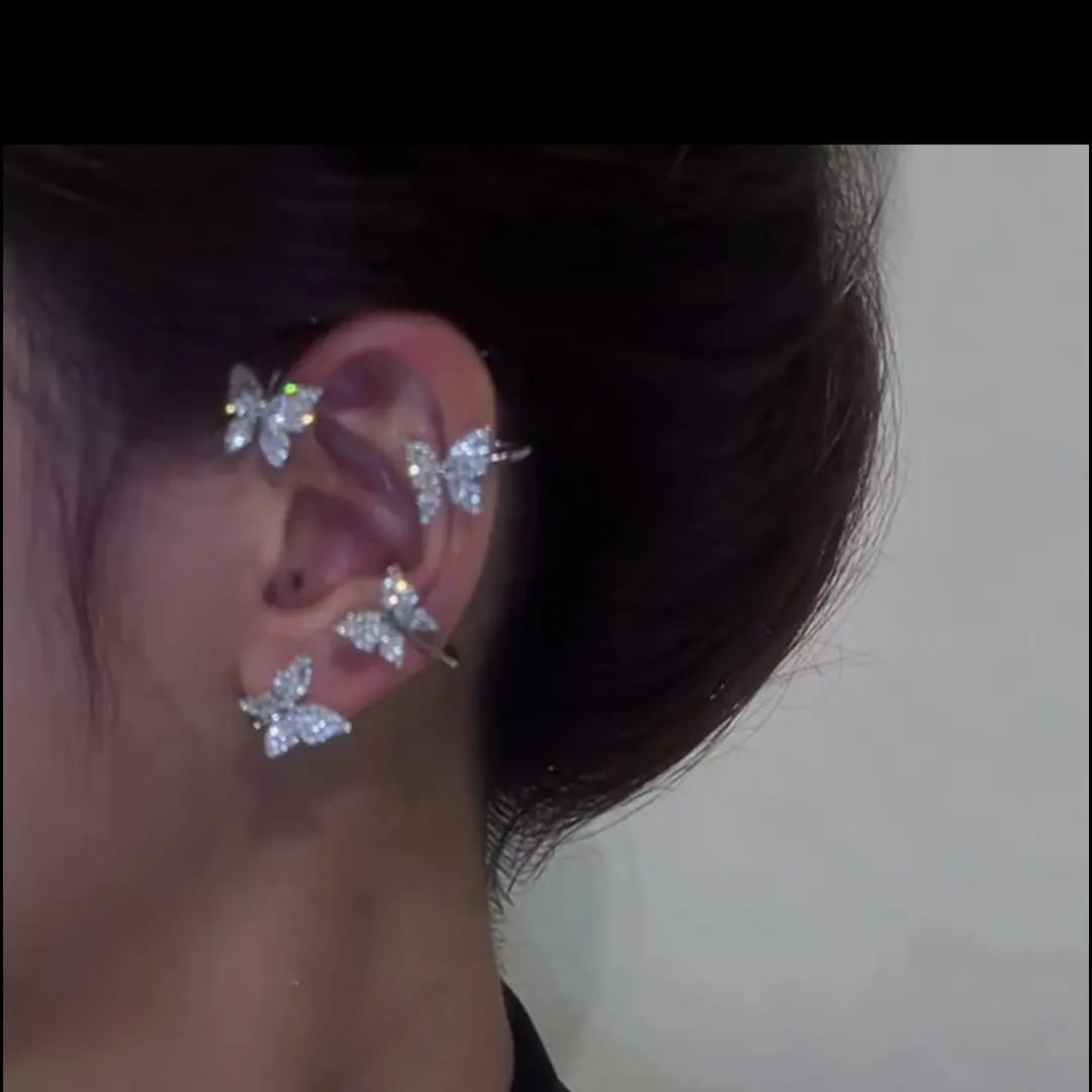 Yu Fashions Rhinestone Butterfly Charm Single Pc Earhook Ear Crawler Korean Earring