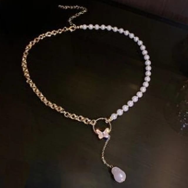 Yu Fashions Pearl Butterfly Link Chain Circle Pearl Korean Necklace