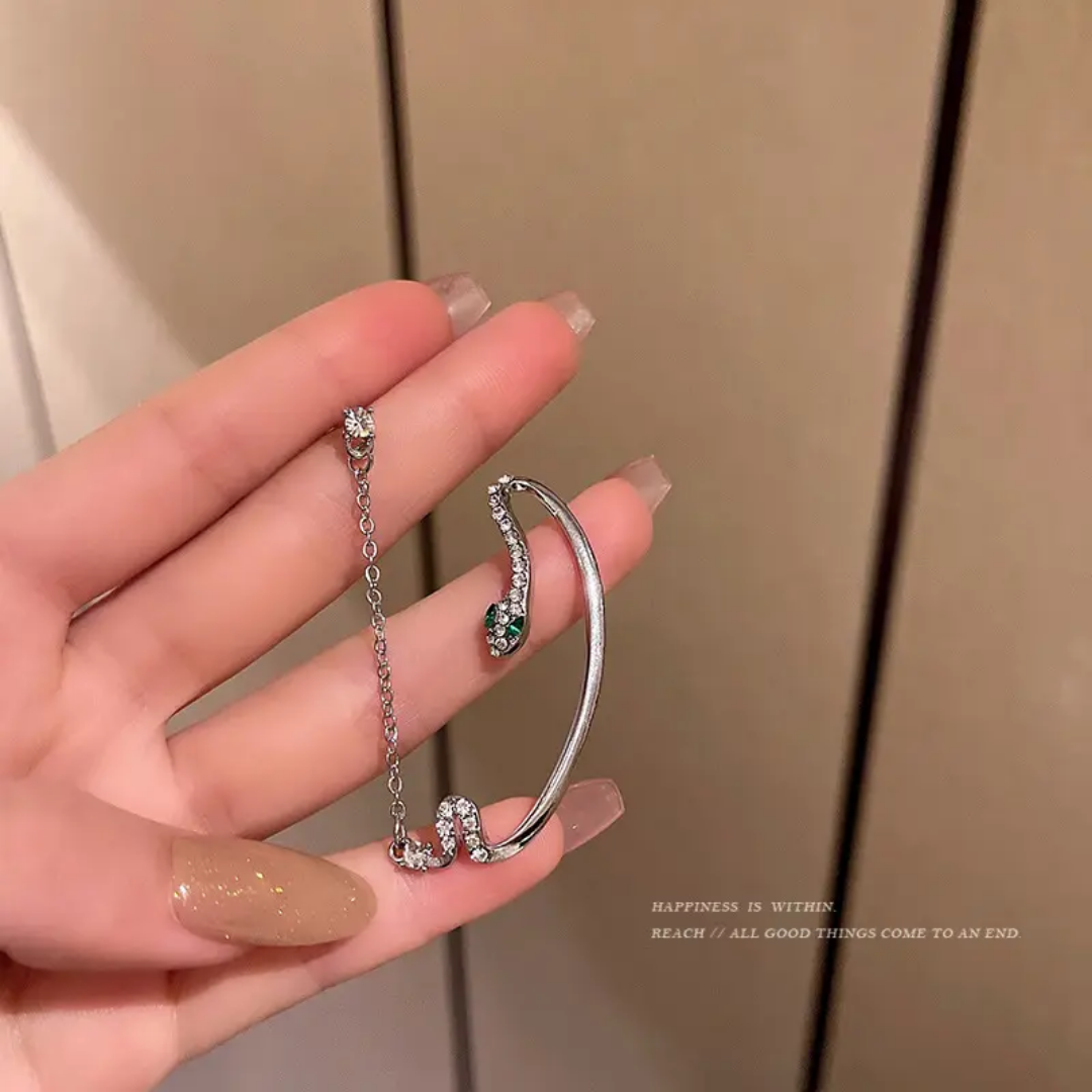 Yu Fashions Silver Snake Chain Korean Single Pc Punk High Fashion EarHook Ear Crawler Earrings