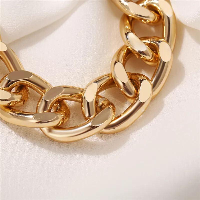 YU Fashions Link Chain High Fashion Necklace Chain