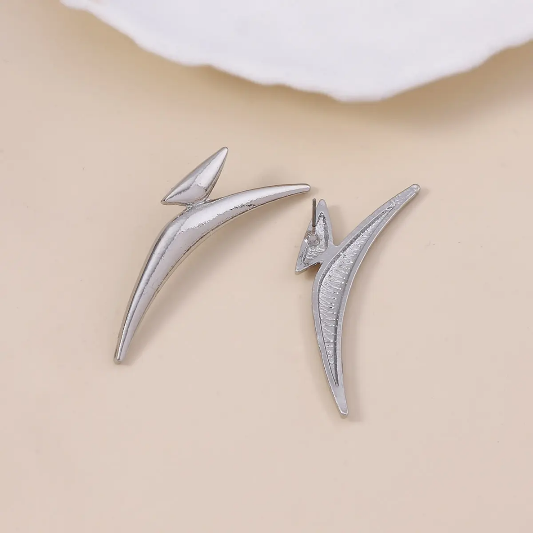 YU Fashions  Pointy Exaggerated Geometric Triangle Bend Large Wave Crescent Moon Big Statement Korean Earrings