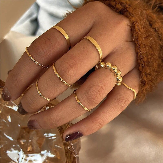 Yu Fashions elegant Simple Golden Ring Set of 8