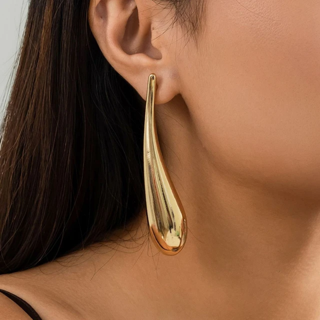 YU Fashions  Big Water Drop Geometric Tangle Exaggerated Statement Korean Earrings Pair