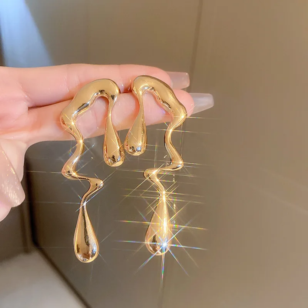 YU Fashions  Irregular Creative Liquid water drop Vintage Gold Geometric Long Metal exaggerated Fashionable Korean earrings Pair