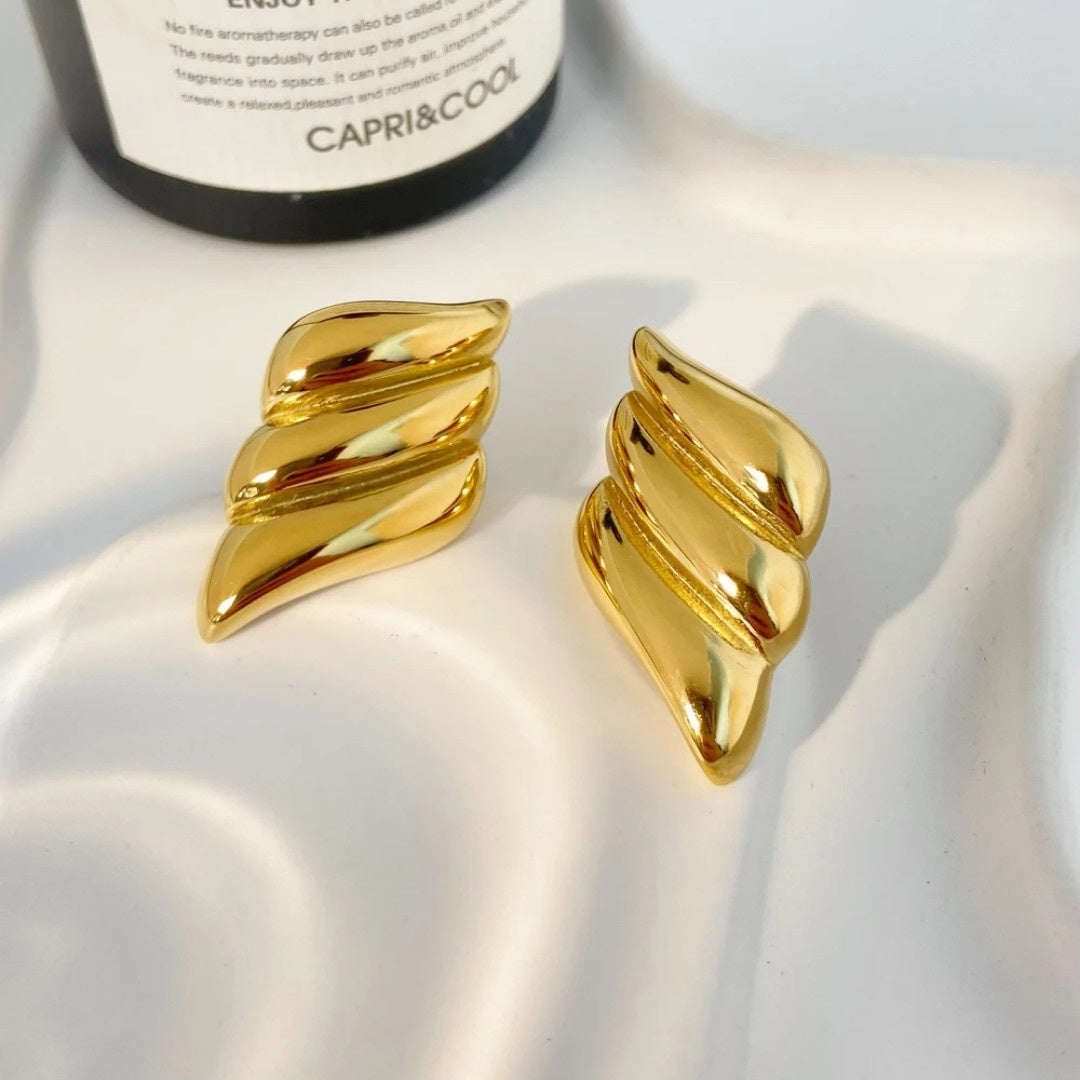 YU Fashions  Geometric Statement Rose Spiral Textured Angel Wings Chunky Ear Buckle Korean earrings Pair
