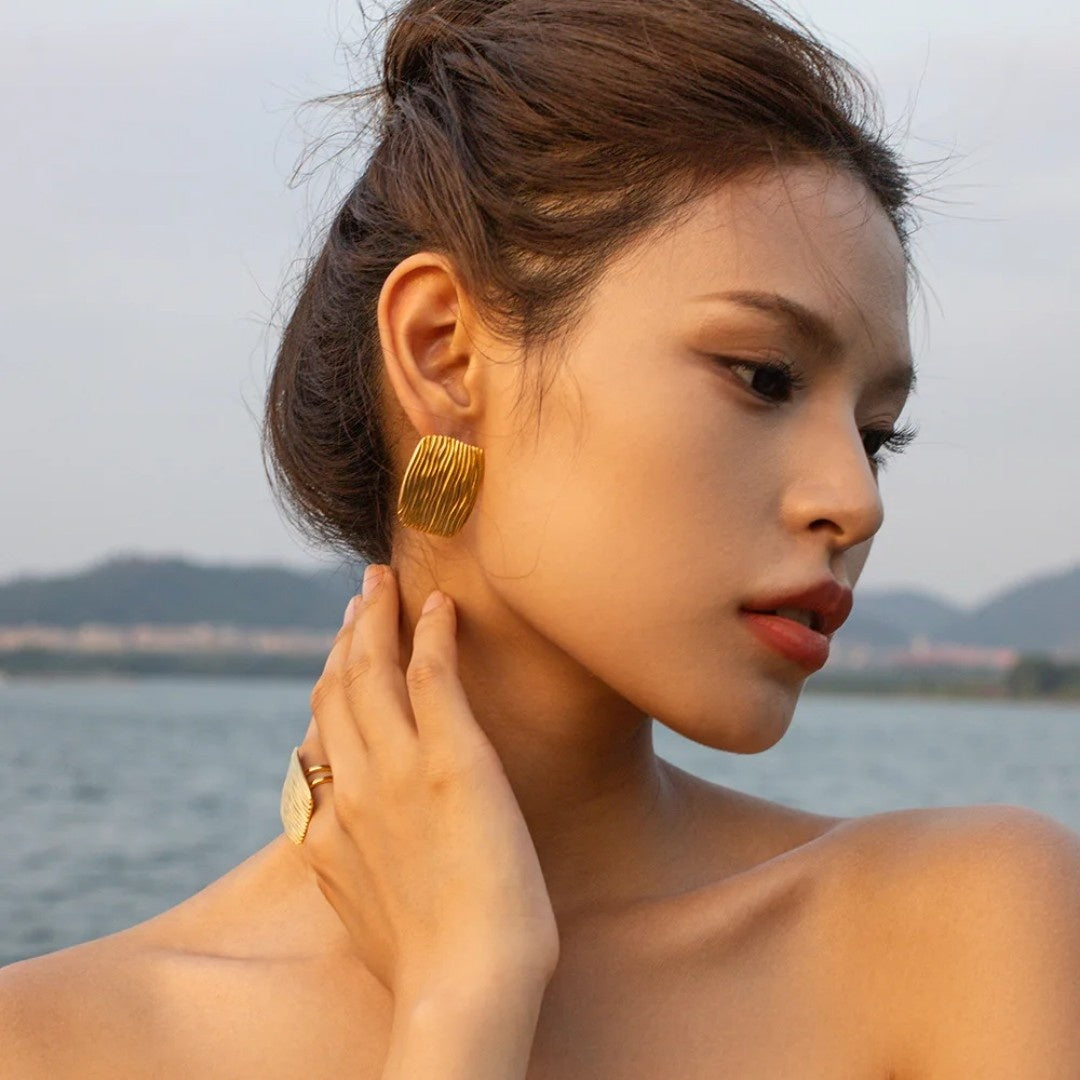 YU Fashions  Geometric Square Stripes  Texture Vintage Chunky Retro Thick Korean Earrings