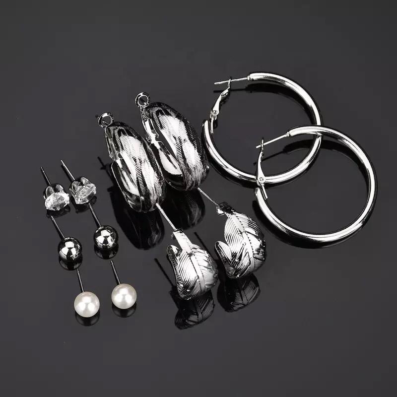 Yu Fashions Leaf Texture Golden Hoop Stud Korean Earrings Pair of 6