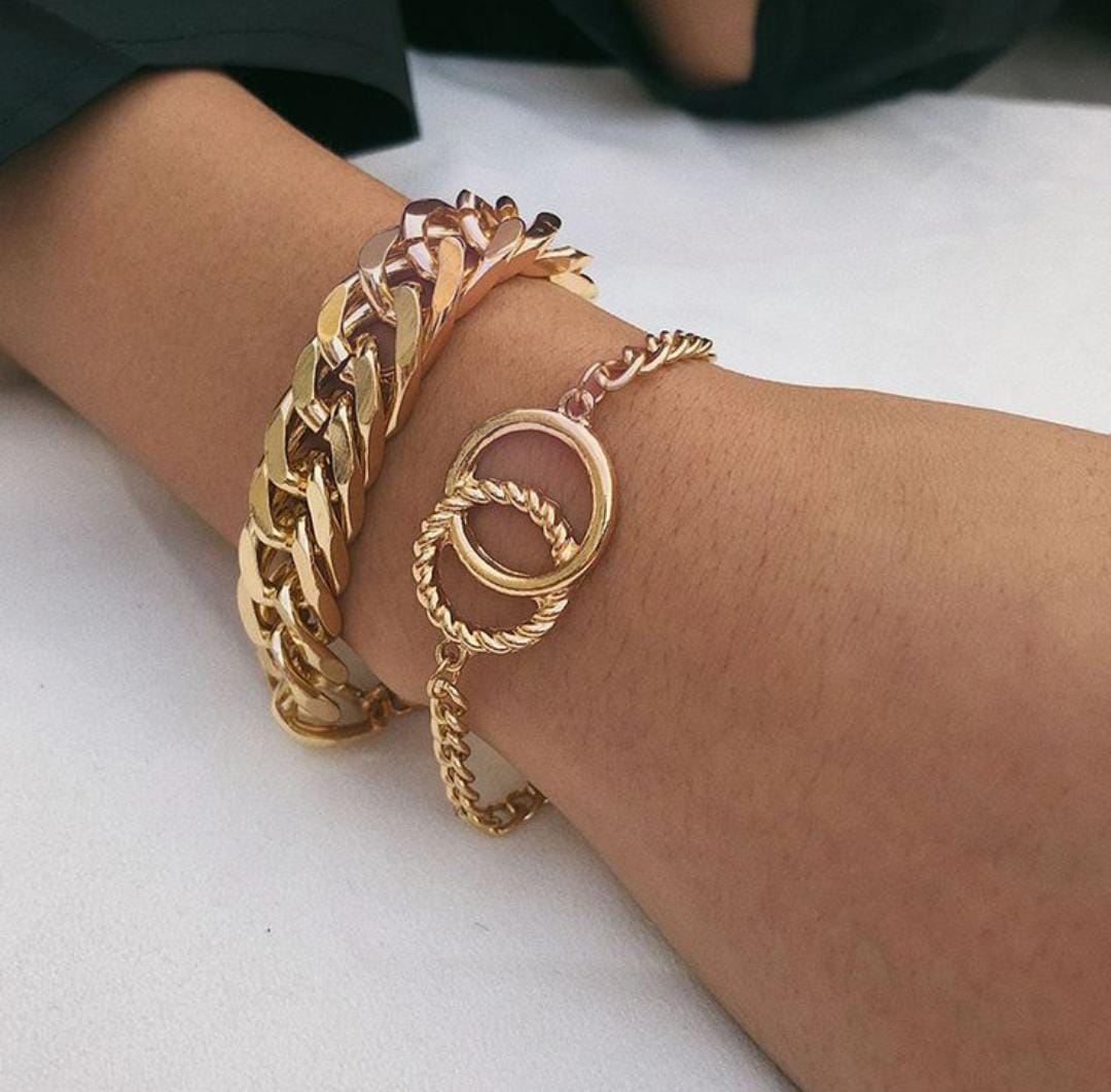 Yu Fashions 2 layered Toggle Link Chain Korean Bracelet