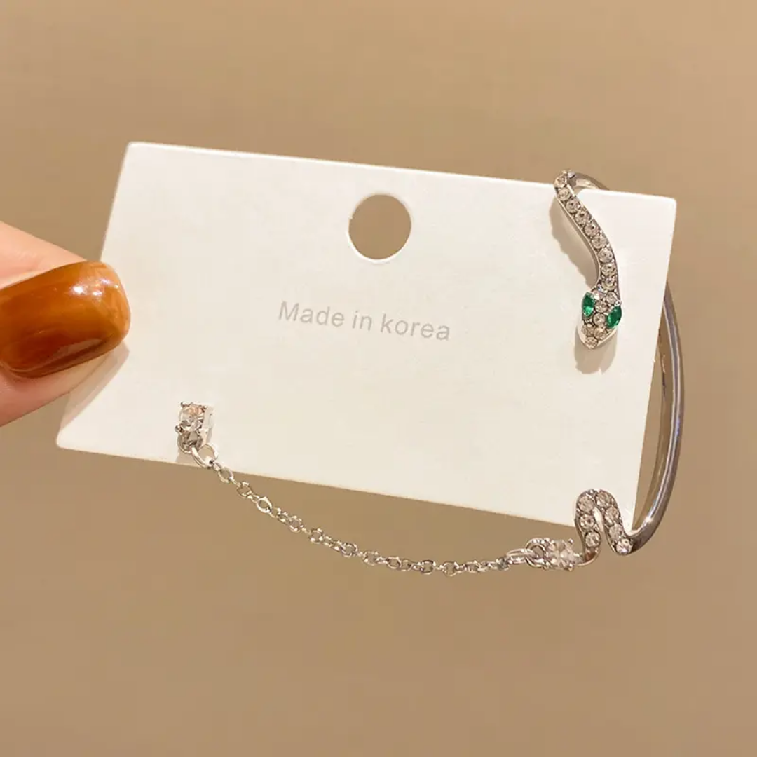 Yu Fashions Silver Snake Chain Korean Single Pc Punk High Fashion EarHook Ear Crawler Earrings