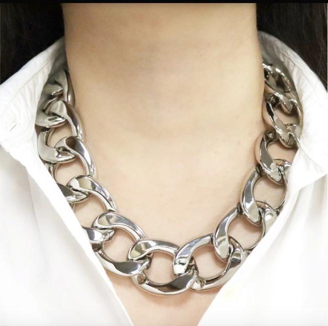 Yu Fashions Link Trending High Fashion Necklace Chain