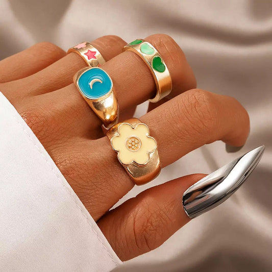 Yu Fashions Flower Heart Star Moon Y2K Multicolor Vintage Ring Set of 4