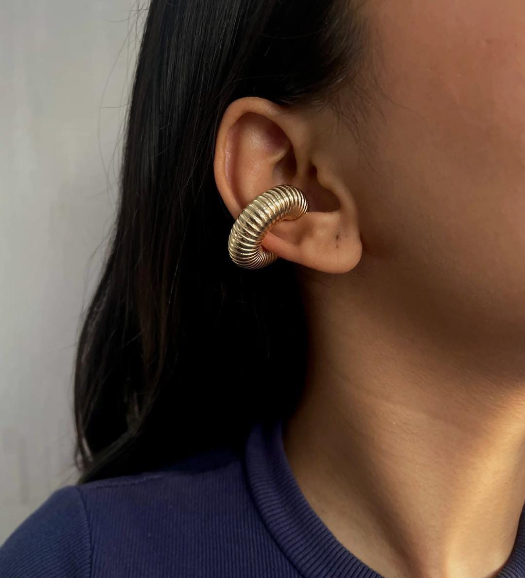 YU Fashions  Textured Spiral Ear Bone Non- Piercing Ear Cuff 2 Statement Korean Earrings Pair