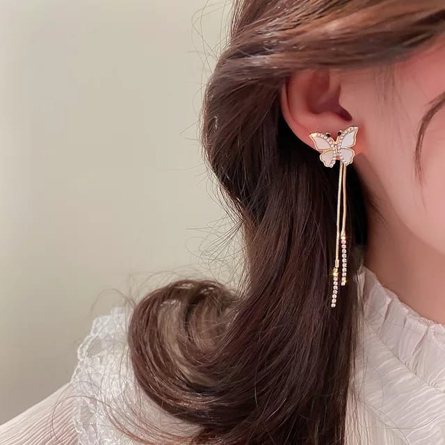 Yu Fashions Butterfly Rhinestone Enamel  Trending Korean Earrings Pair