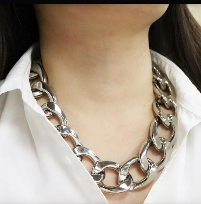 Yu Fashions Link Trending High Fashion Necklace Chain