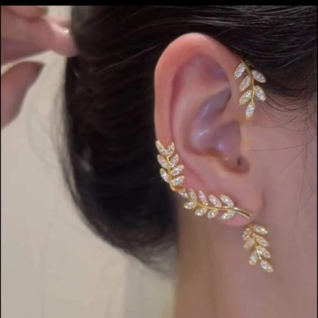 Yu Fashions Single Pc Flower Petal Earhook Crawler Korean Earring