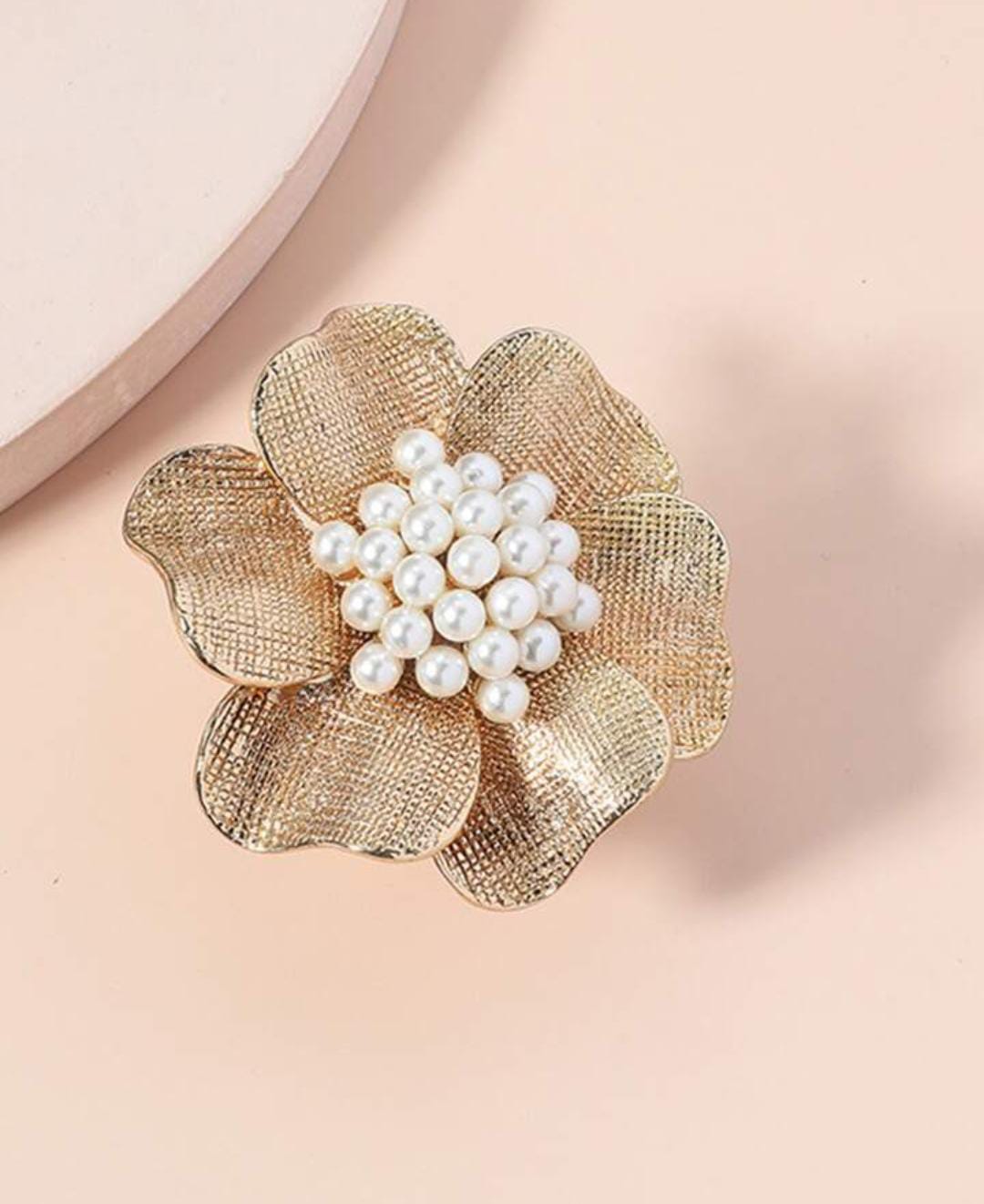 Yu Fashions Pearl Big Flower Golden Creative Vintage Open Adjustable Korean Ring