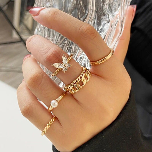 Yu Fashions Butterfly Rhinestone Link Pearl Ring Set of 5