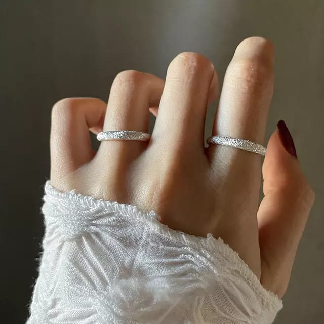 Yu Fashions Shimmer Korean High Fashion Korean Ring Set of 2