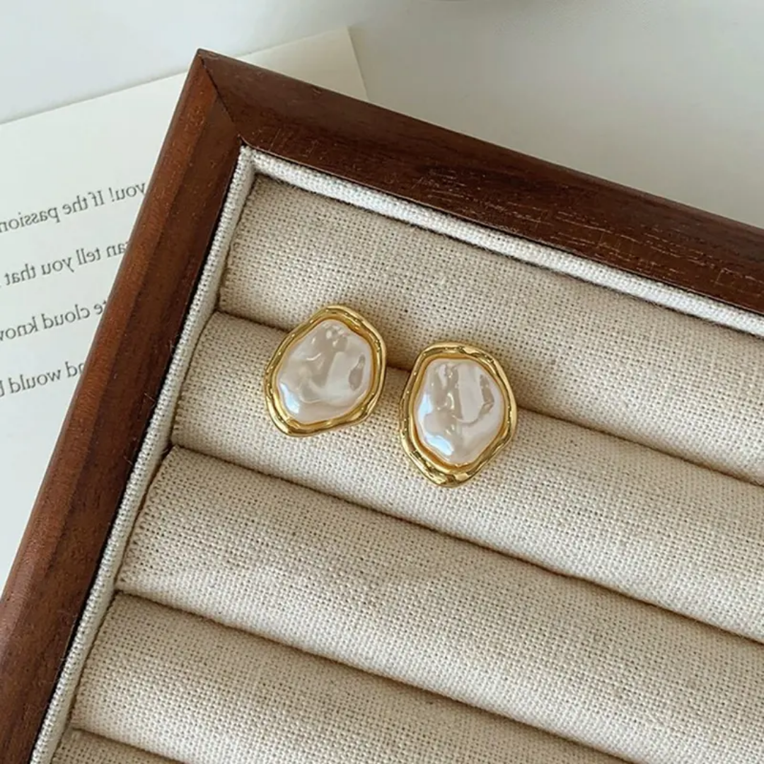 Yu Fashions Ocean Pearl High Fashion Golden Detail Korean Earrings Pair