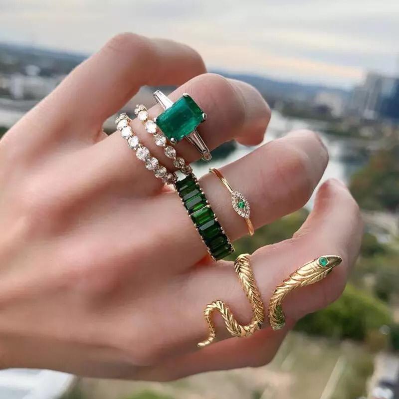 Yu Fashions Green Emerald Stones Snake animal Evil Eye Ring Set of 6