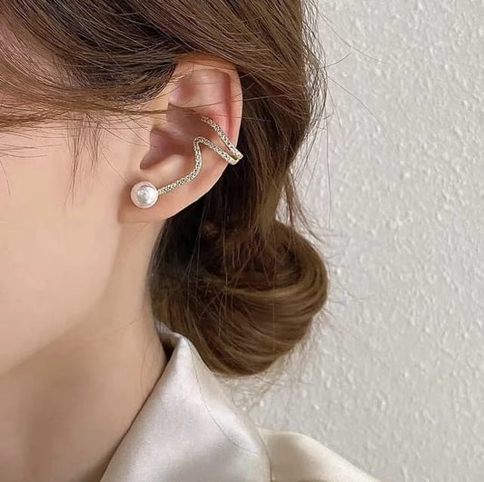 Yu Fashions Twisted Geometrical Pearl Rhinestone Classy Korean Earrings Pair