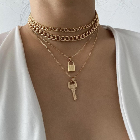 Yu Fashions 4 Layered Link Lock Key Multilayered Necklace Chain