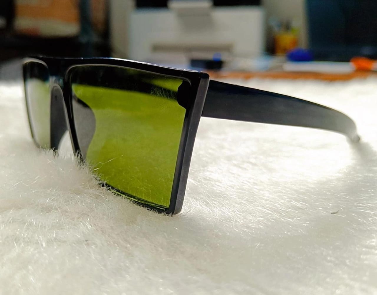 Yu Fashions High Fashion Edgy Classy UV Protcted Korean Sunglasses Deal