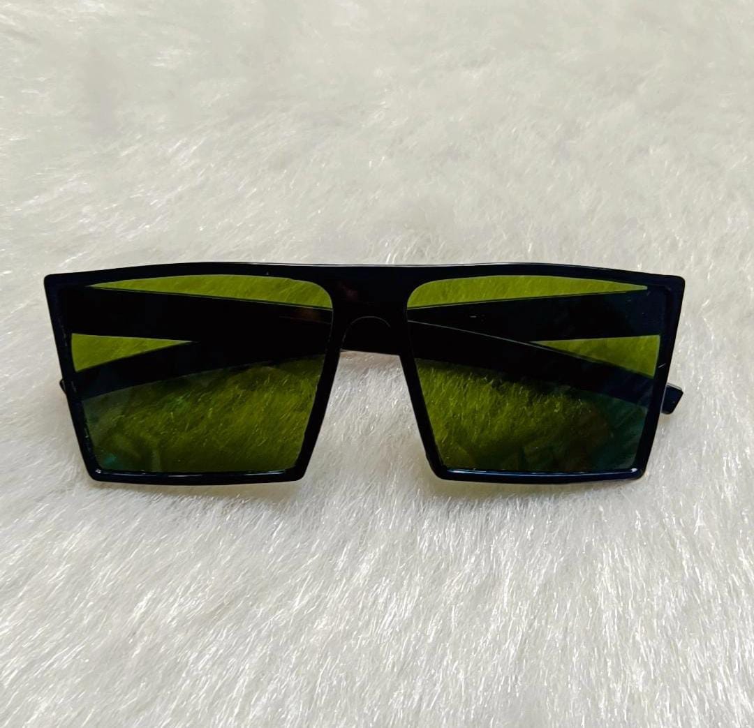 Yu Fashions High Fashion Edgy Classy UV Protcted Korean Sunglasses Deal