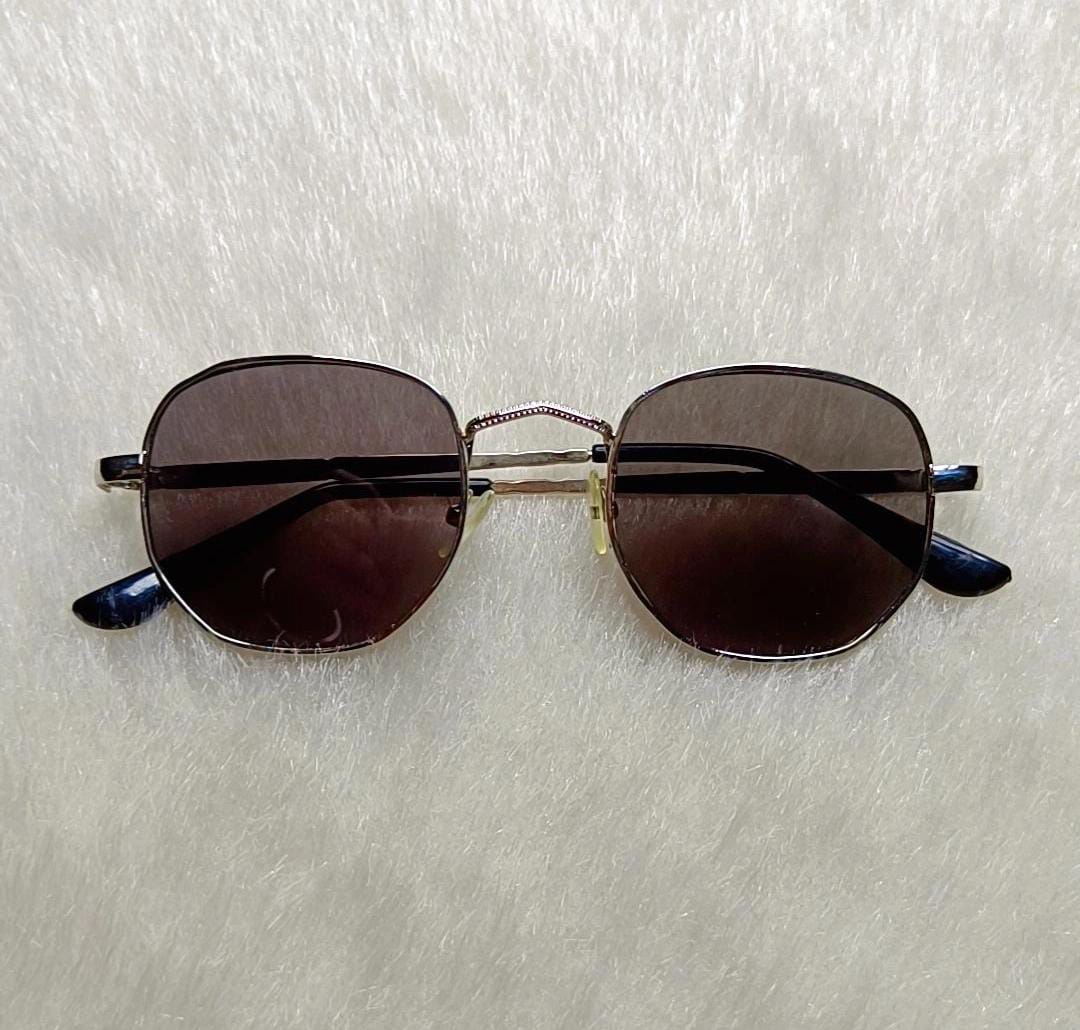 Yu Fashions High Fashion Edgy Classy UV Protcted Korean Sunglasses Deal