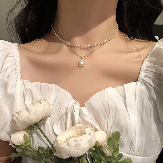 Yu Fashions 2 layered Pearl Pendent Pearl Golden Necklace Chain
