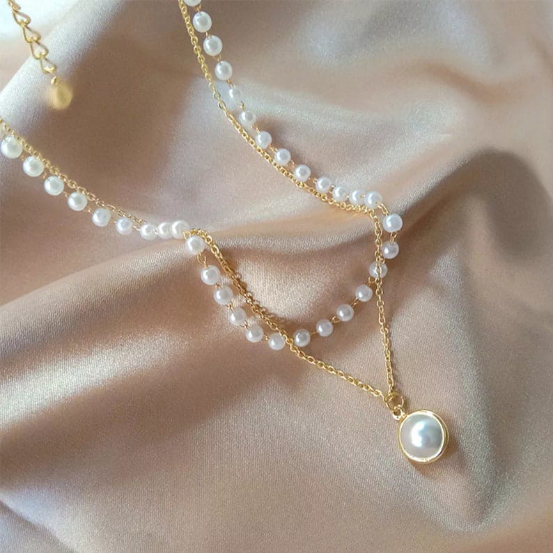 Yu Fashions 2 layered Pearl Pendent Pearl Golden Necklace Chain