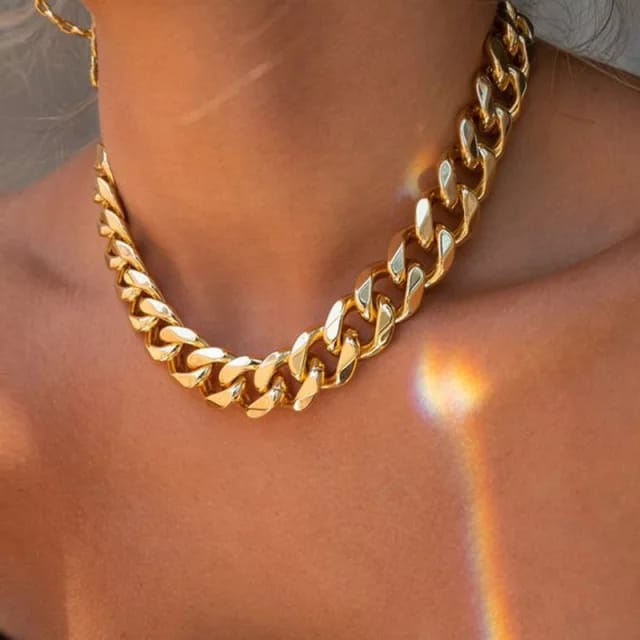 YU Fashions Link Chain High Fashion Necklace Chain