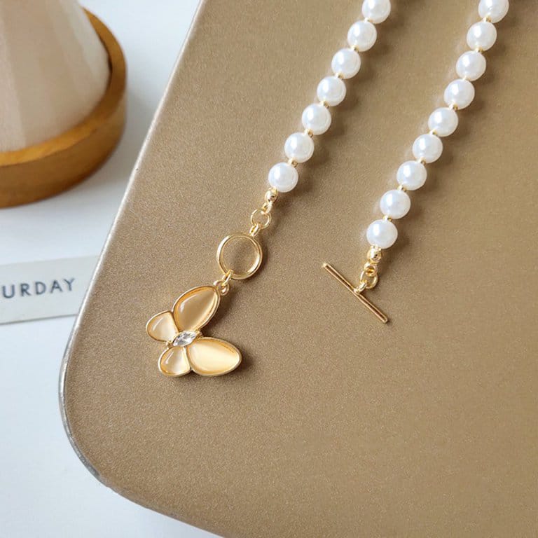 Yu Fashions Cute Butterfly Pendent Stone Pearl Necklace Chain