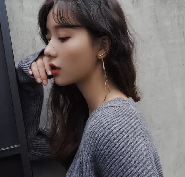 Yu Fashions Golden T Shaped Tassel Korean Earrings Pair