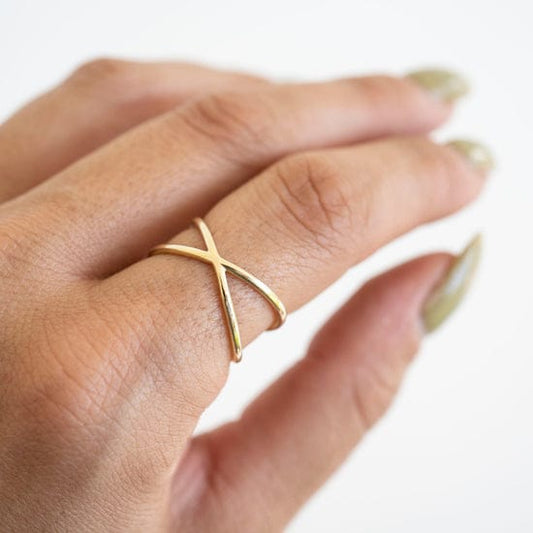 Yu Fashions Spiral Twisted Cute Korean Ring
