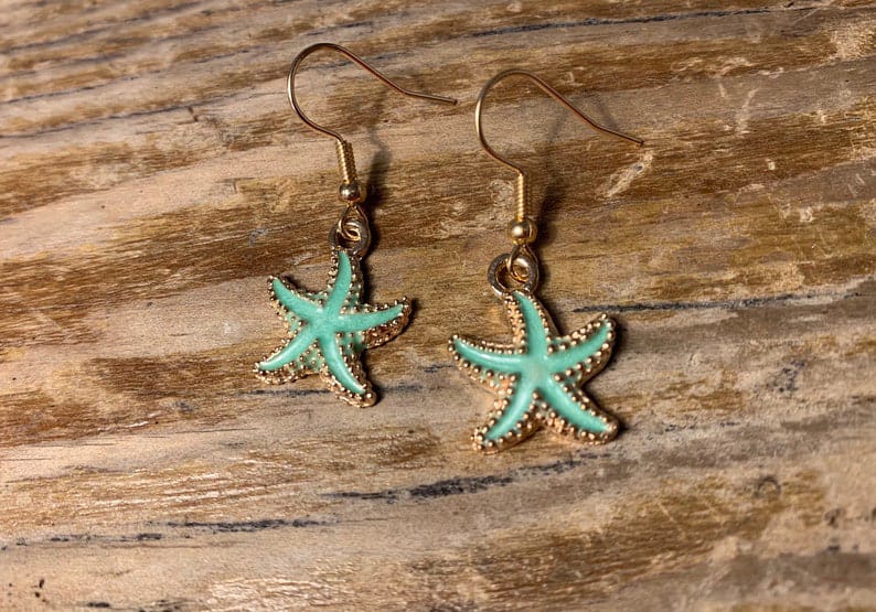 Yu Fashions Starfish Cute Korean Earrings Pair