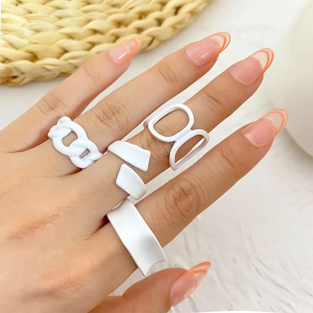 Yu Fashions trendy Punk Funky Acrylic Geometric Hollow White Ring Set of 4