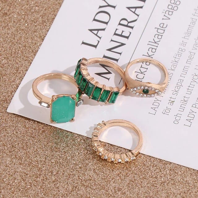 Yu Fashions Green Emerald Stones Snake animal Evil Eye Ring Set of 6