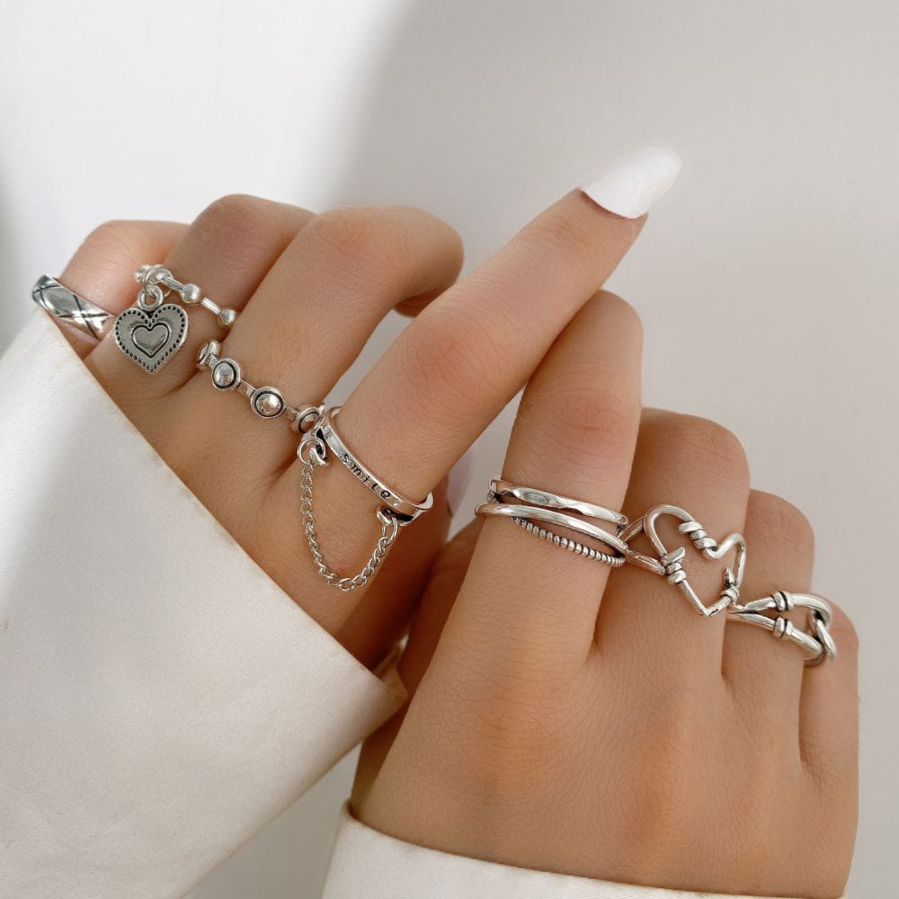 Yu Fashions Heart Chain Twisted Link Ring set of 7