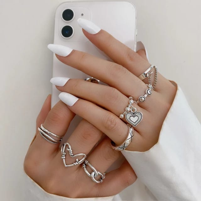 Yu Fashions Heart Chain Twisted Link Ring set of 7
