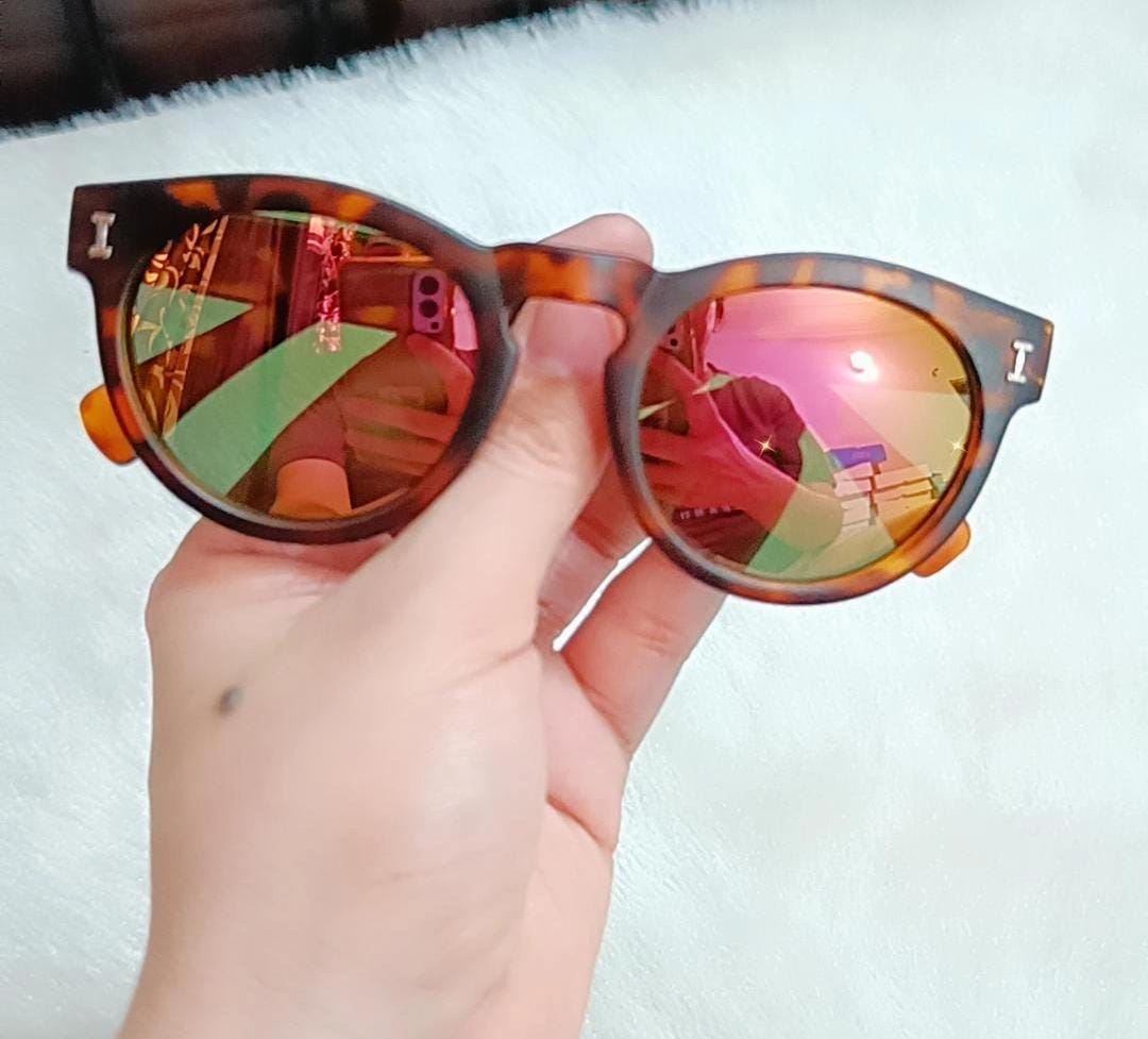 YU Fashion Cute UV Protected Classy High Fashion Kids Sunglasses