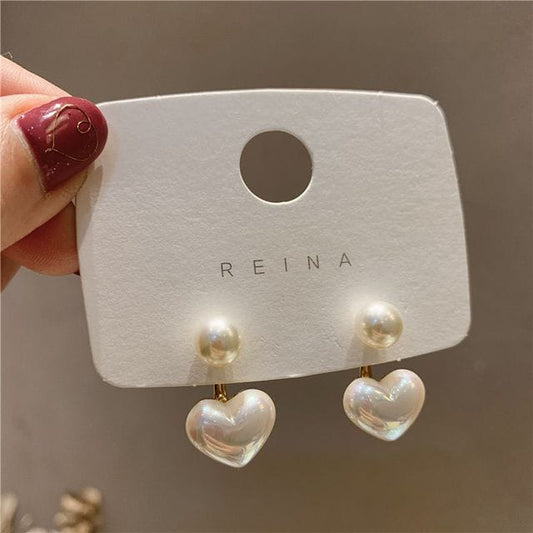 Yu Fashions Heart Shaped 2 way Freshwater Pearl Geometric Korean Earrings Pair