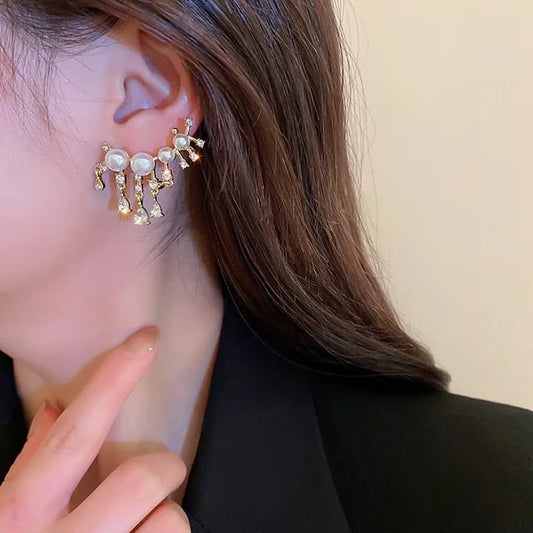 Yu Fashions Rhinestone Pearl Crystal Geometric Korean Earrings Pair